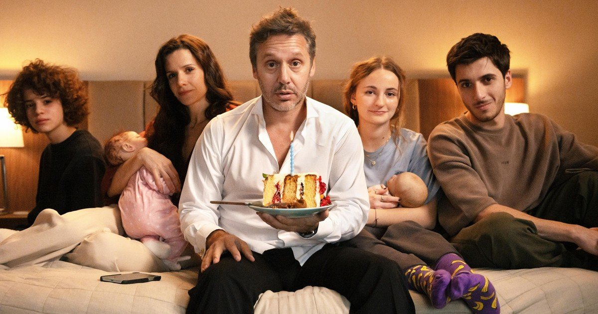 Daniel Burman, de Netflix a Flow: acaba de estrenar "Las maldiciones" y ahora se prueba como director de otra serie, con Benjamín Vicuña como protagonista