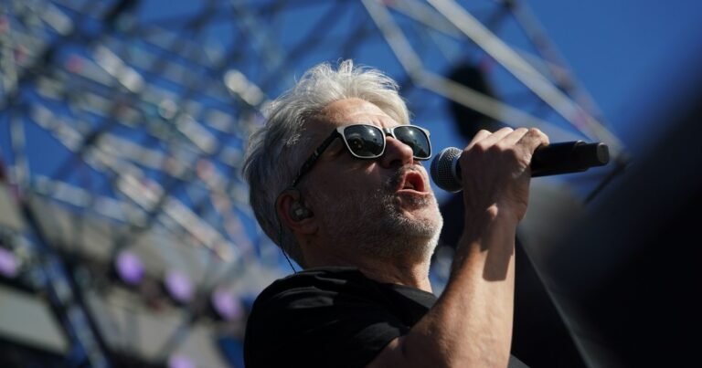 Manuel Moretti y las canciones catárquicas de Estelares: de las drogas pesadas a la vida familiar y el gimnasio