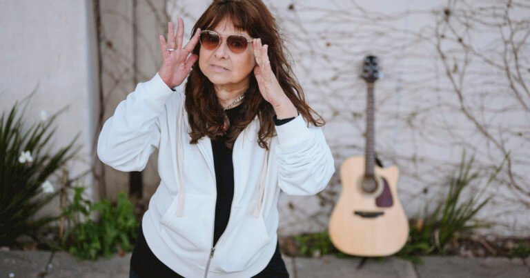 Celeste Carballo y Pappo, una extraña pareja que vivió aventuras durante años, a todo blues