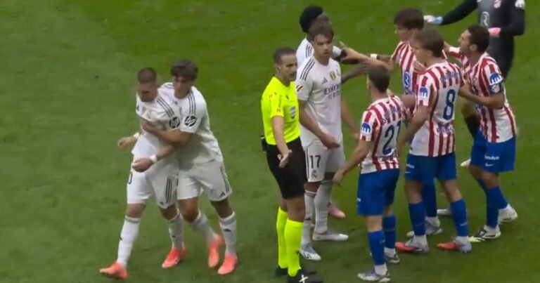 Mastantuono se enojó y recreó un feo gesto de Messi en el clásico entre Atlético y Real Madrid: tiró un pelotazo a la tribuna y lo amonestaron