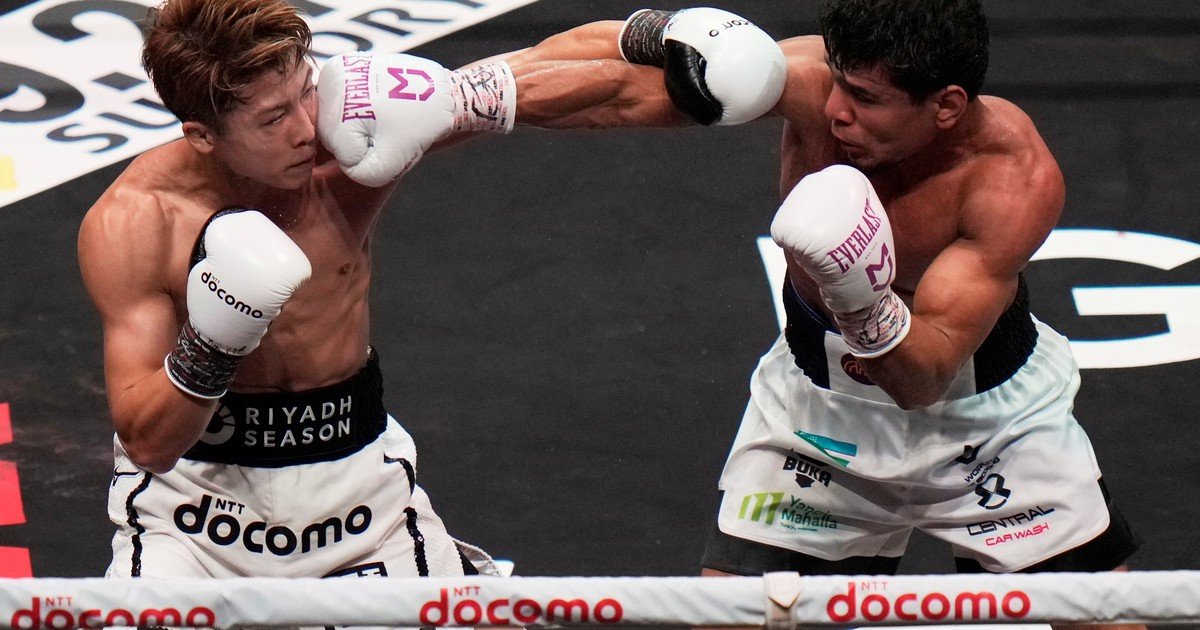 Inoue, el 'monstruo' japonés, sigue siendo el rey: venció por puntos al uzbeko Akhmadaliev y retó desde el ring a su próximo rival