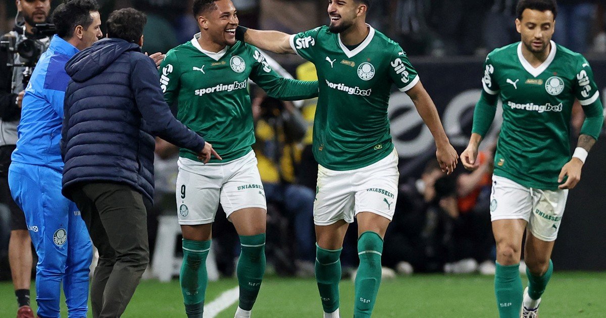 La temible dupla argentino-brasileña del Palmeiras que amenaza a River en la Copa Libertadores: 'Flaco' López y Vitor Roque