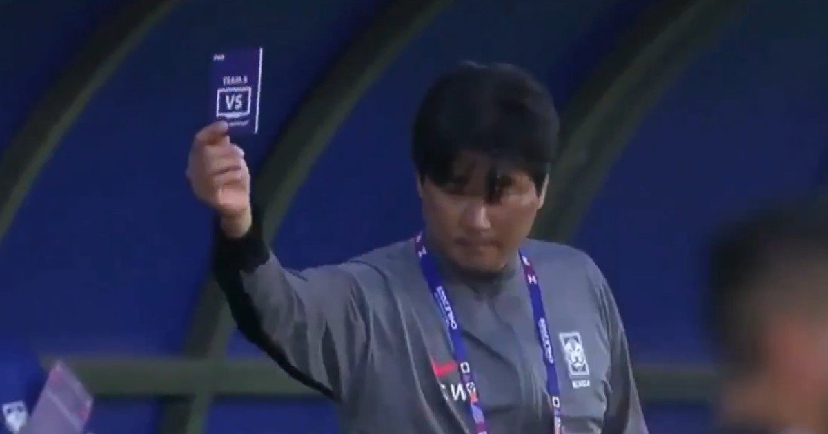 A los árbitros del Mundial Sub 20 no les gusta la tarjeta verde: el VAR "low cost" por ahora suma más frustraciones que cambios en las jugadas revisadas
