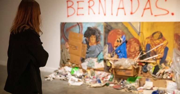 ‘Carroña última forma’: la exposición en el Recoleta que une a Berni, Forner, Maresca y Stern