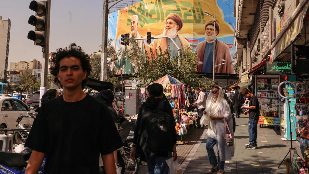 Irán califica de "ilegal e injustificada" la reimposición de sanciones de la ONU y prepara su respuesta