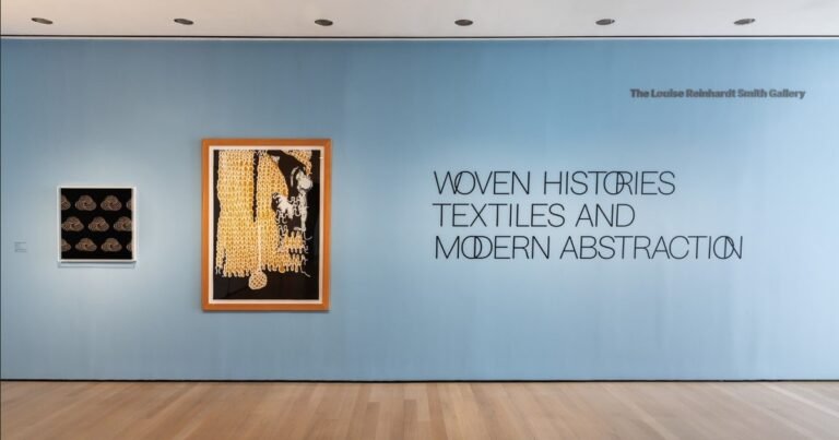 MoMA y la muestra Woven Histories: textiles y abstracción frente a la ofensiva política
