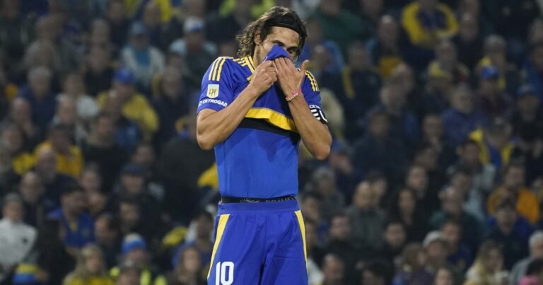 Edinson Cavani volvió a lesionarse y se perderá el partido de Boca ante Central Córdoba