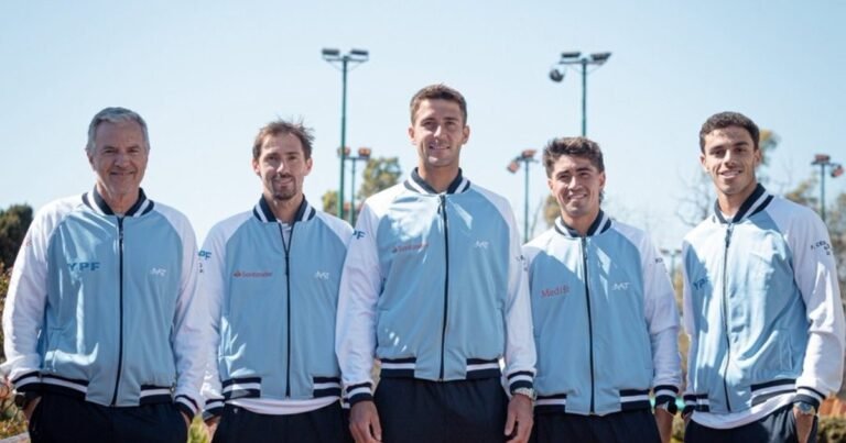 El equipo argentino de Copa Davis se ilusiona con el cruce ante Países Bajos y Javier Frana advierte que en cada serie "se juegan dos partidos"