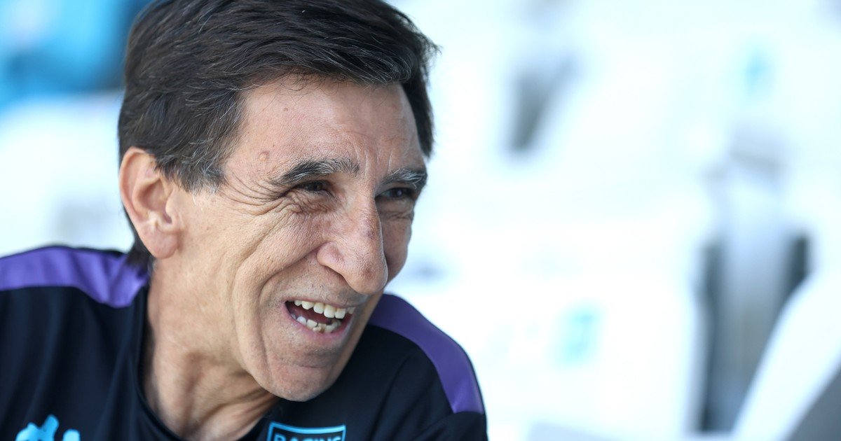 Gustavo Costas con Clarín: "No me miro por la tele porque me da vergüenza"