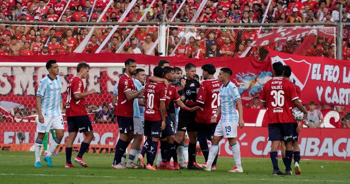 Los árbitros para la fecha 10 del Torneo Clausura 2025: quién dirige el clásico de Avellaneda entre Racing e Independiente