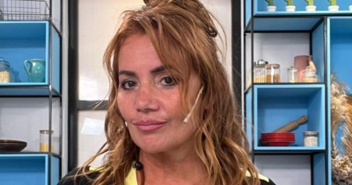 El bizarro programa donde Nancy Pazos se aburre de las entrevistas a políticos y los incomoda como puede