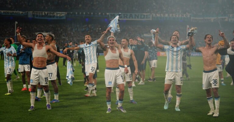 Racing, el único equipo argentino que aspira a la Copa Intercontinental, ya sabe dónde, cuándo y contra quién jugará si es campeón de la Libertadores