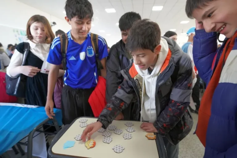 Mes Amarillo: Carteras municipales participaron de la 3ª Feria Intersectorial de Salud Integral