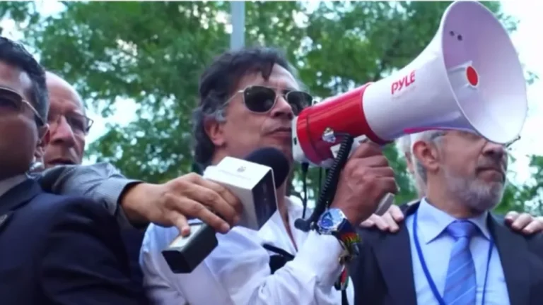 EE.UU. revocó visa a Gustavo Petro por acciones "incendiarias" en Nueva York