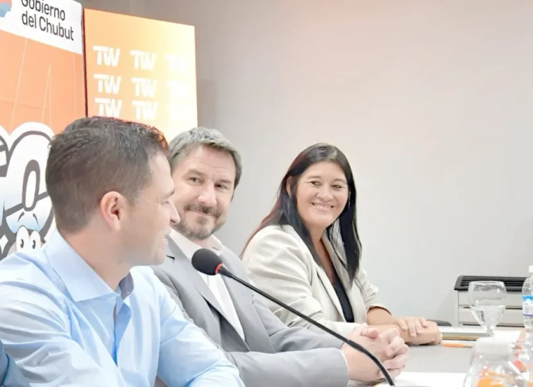 “Hemos retomado las fiestas en Trelew y queremos que sigan creciendo”, dijo Merino al presentar 12ª Fiesta del Pingüino y Experiencia Telebingo