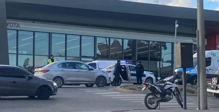 Triple choque en Estados Unidos e Yrigoyen con un herido