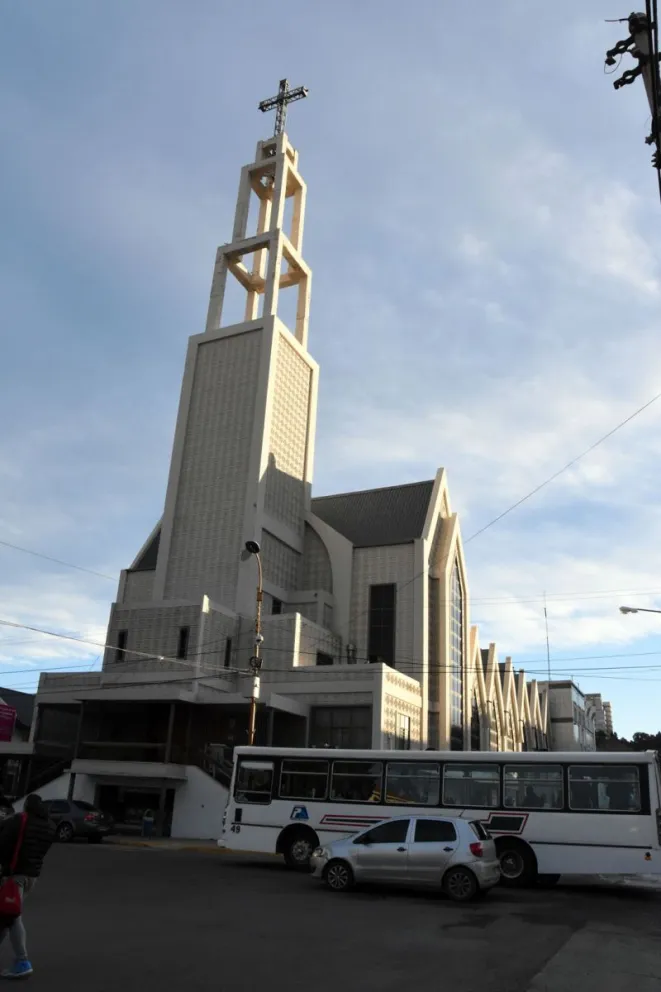 Robo en la Catedral de Comodoro