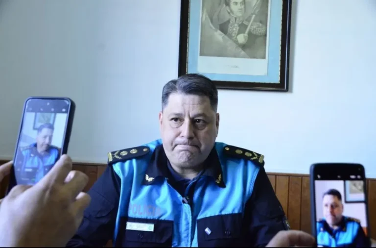 El hombre que se resistió a entregar a sus hijos a la Justicia vivía en el lugar sin servicios básicos