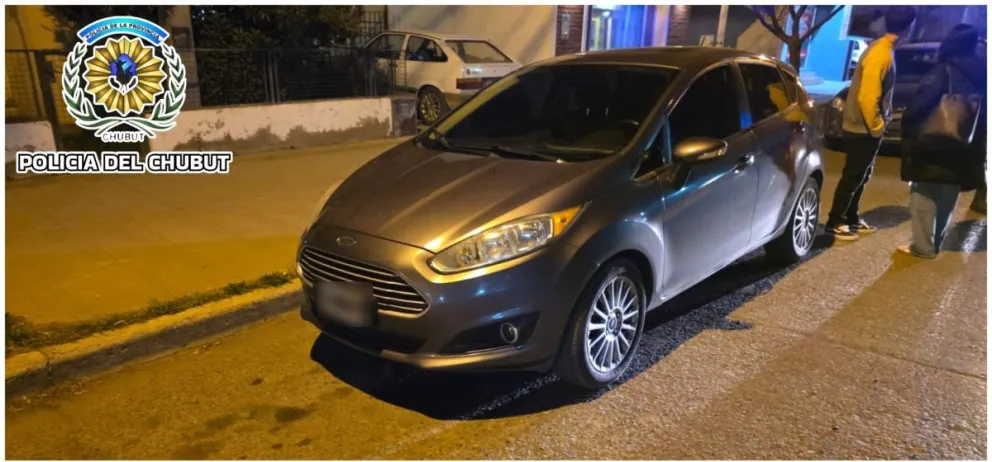 Robó dos celulares de un auto y quedó preso