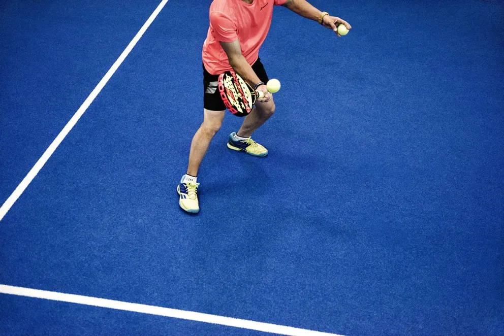 Rawson: no pudo jugar al pádel porque debía la cuota alimentaria de la hija