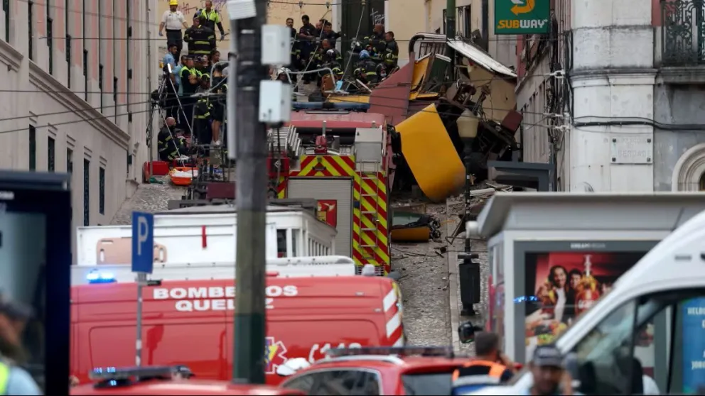 Accidente fatal en Lisboa: descarrilamiento del icónico elevador turístico da Glória deja 15 muertos