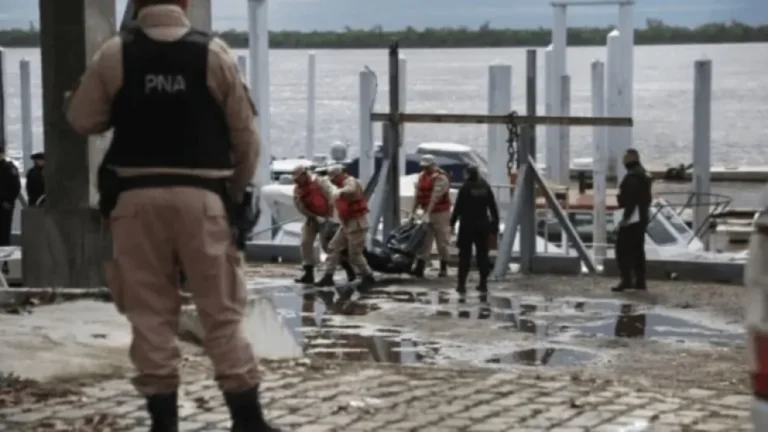 Rosario: hallan un cadáver en el río Paraná con una grave lesión en la cabeza