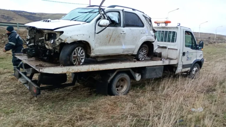 Despiste y vuelco en ruta 40