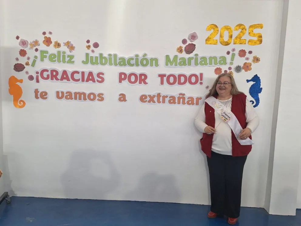 Se jubiló Mariana Alti, profesora del Colegio Biología Marina