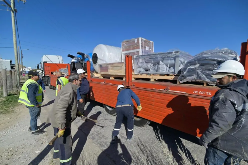 Puerto Pirámides le dice adiós a la escasez de agua potable con la instalación de una planta desalinizadora