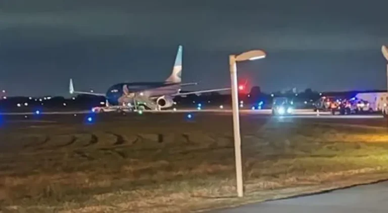 Llegaron a Ezeiza los diez argentinos deportados desde Estados Unidos