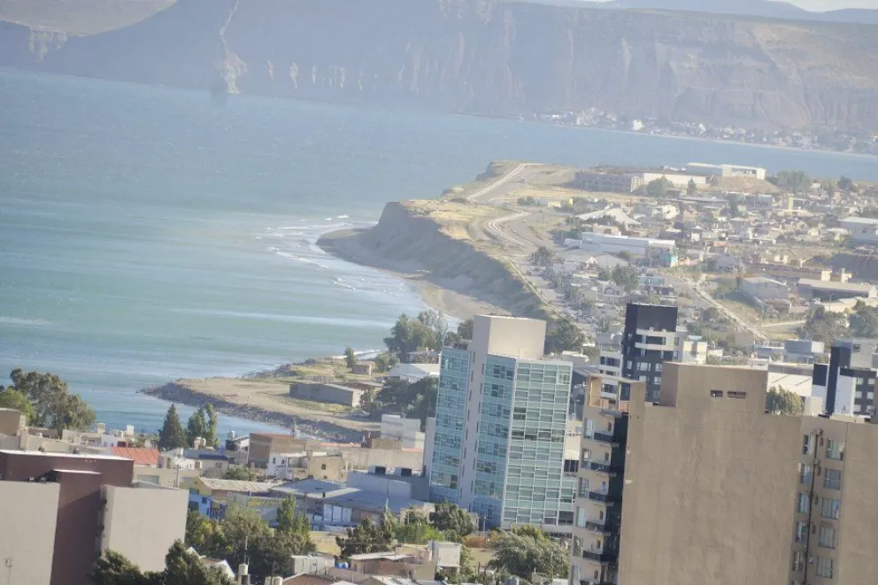 Domingo frío y ventoso en Comodoro y Rada Tilly