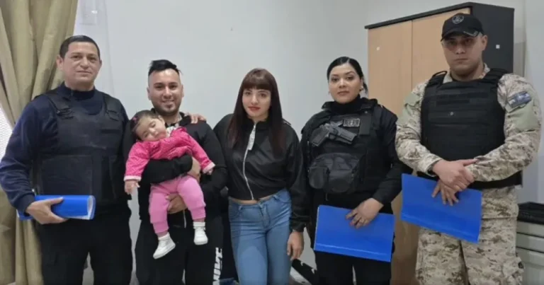 Reconocieron a policías que salvaron la vida de una beba en Trelew