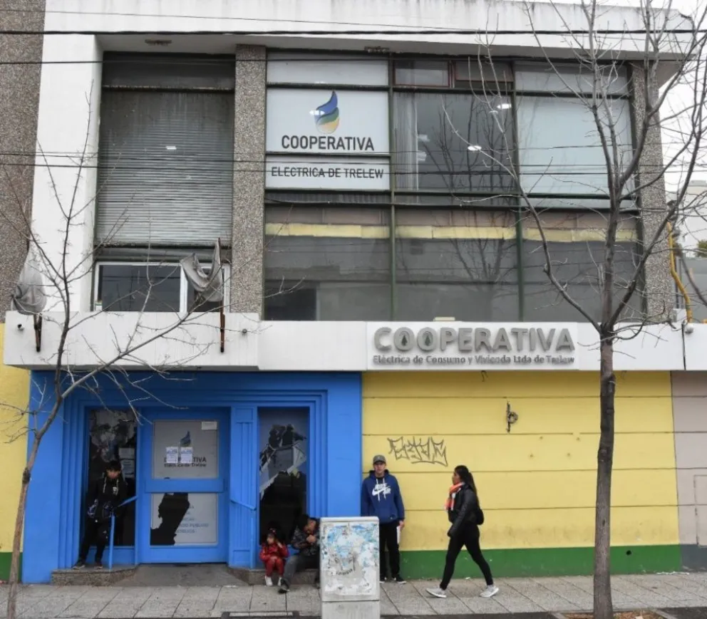 Torné negó las acusaciones de Solís por  “desvíos de fondos” de la Cooperativa