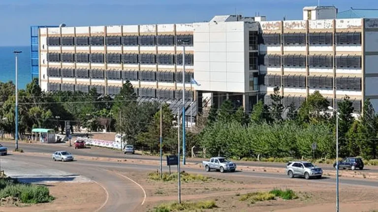 La Facultad de Ciencias Jurídicas organiza una charla sobre la CONVEMAR con la especialista Paula Vernet