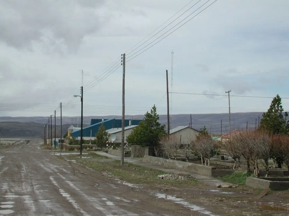 Un peón rural atacó a un compañero con un cuchillo