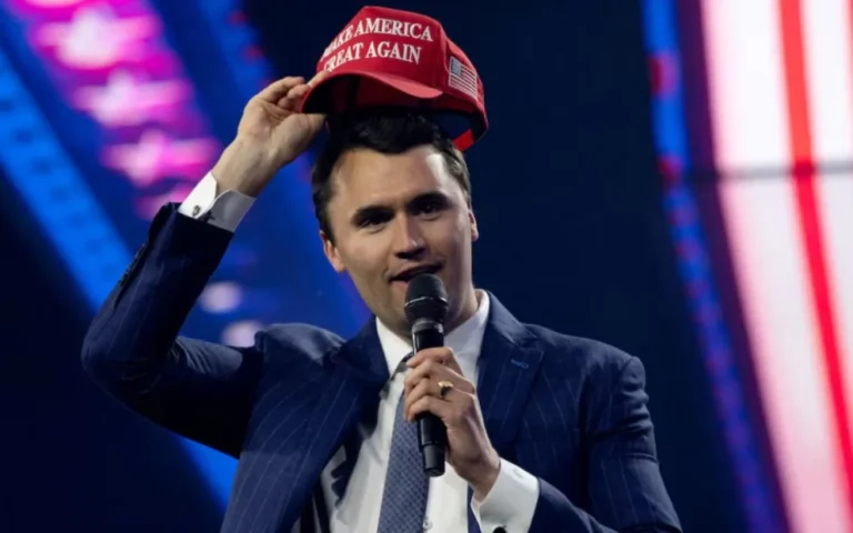 Falleció Charlie Kirk, el activista de derecha baleado en Utah Valley University