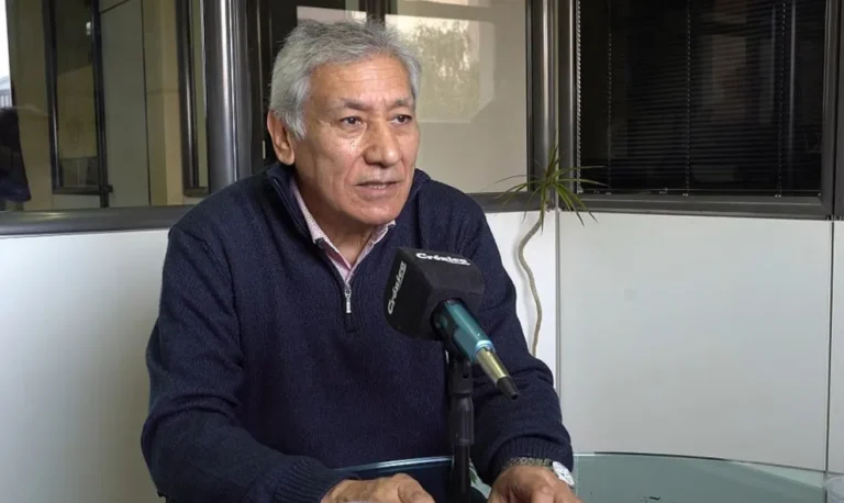 Béliz propone un acuerdo social urgente y denuncia el vaciamiento productivo