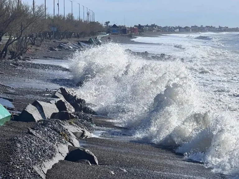 Apertura de licitación: Con inversión provincial comenzará la obra de protección costera en Playa Unión
