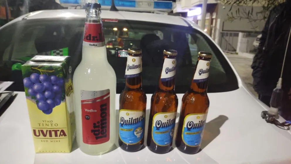 Secuestraron bebidas alcohólicas en un comercio de la avenida Estados Unidos