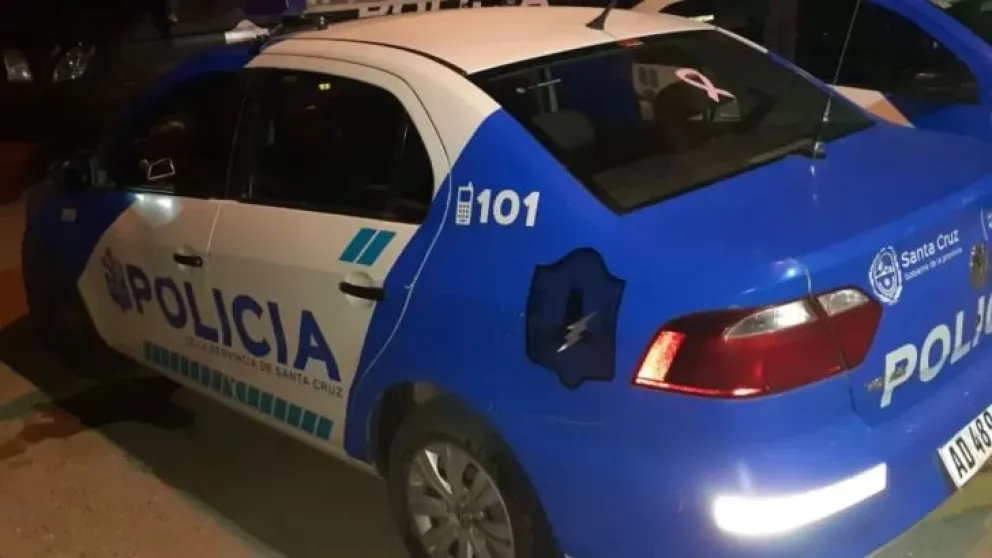 Detuvieron a un conductor que intentó chocar a la policía en Caleta Olivia