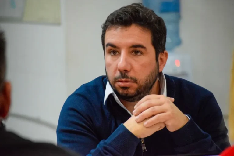 Iluminarán el camino alternativo Roque González