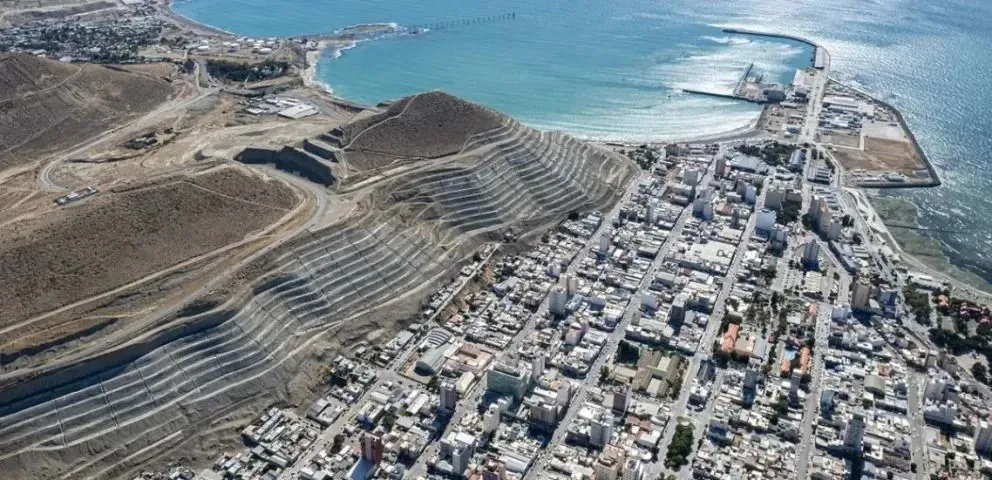 YPF, mensuras y viviendas: Jurich expuso el plan urbanístico ante concejales