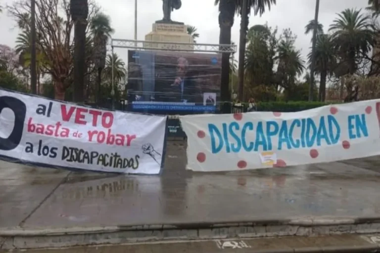 Juez federal ordena restituir pensión por discapacidad en Salta