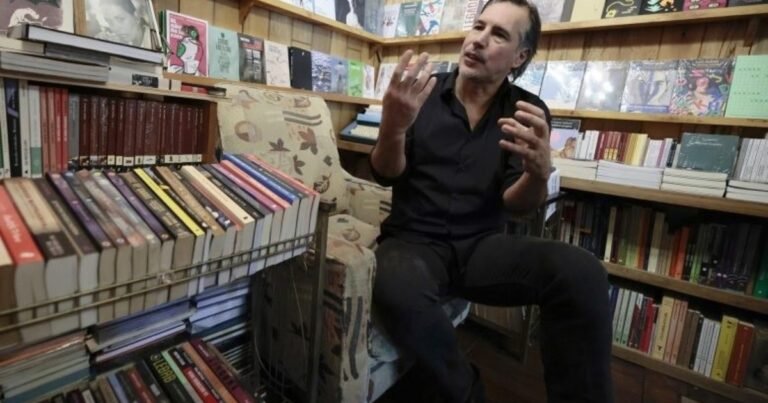 Martín Oesterheld: “Con ‘El Eternauta’ mi abuelo anticipó su propio destino”