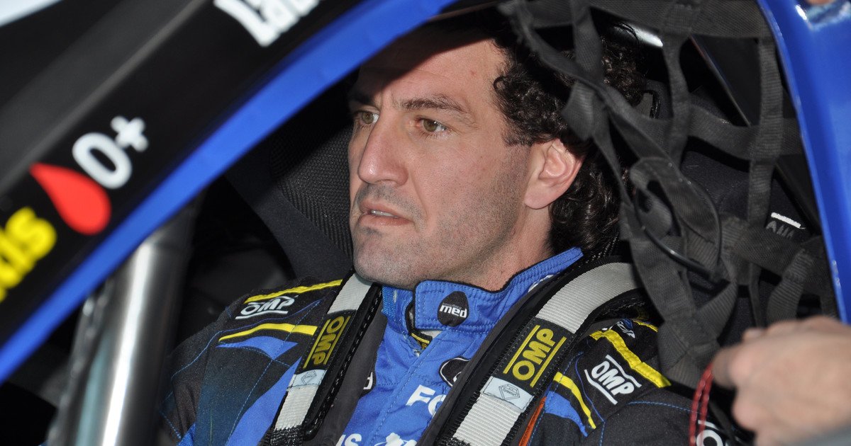 Violento robo al excampeón de TC Emanuel Moriatis en la Panamericana: le dispararon dos veces para sacarle la moto