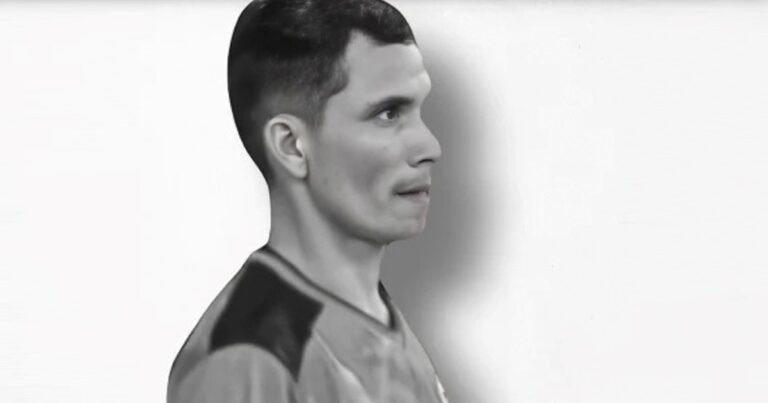 Conmoción en Brasil: un arquero de futsal atajó un penal y cayó muerto cuando lo festejaba