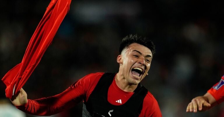 Mundial Sub 20: Chile le ganó a Nueva Zelanda en el debut con un gol en el minuto 96, un blooper del arquero y un festejo de locos