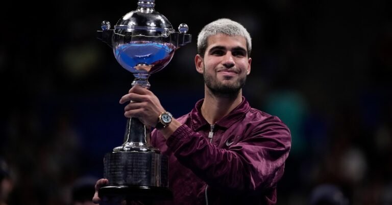 Carlos Alcaraz, campeón en Tokio: el título que confirma el ascenso del español en el circuito y le da forma a su "mejor temporada"