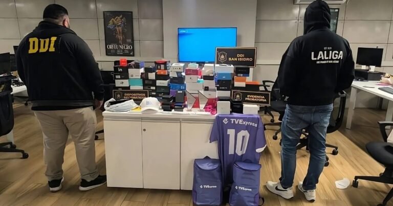 Golpe a la piratería en el fútbol: desmantelan en Buenos Aires una red con más de ocho millones de usuarios por todo el mundo