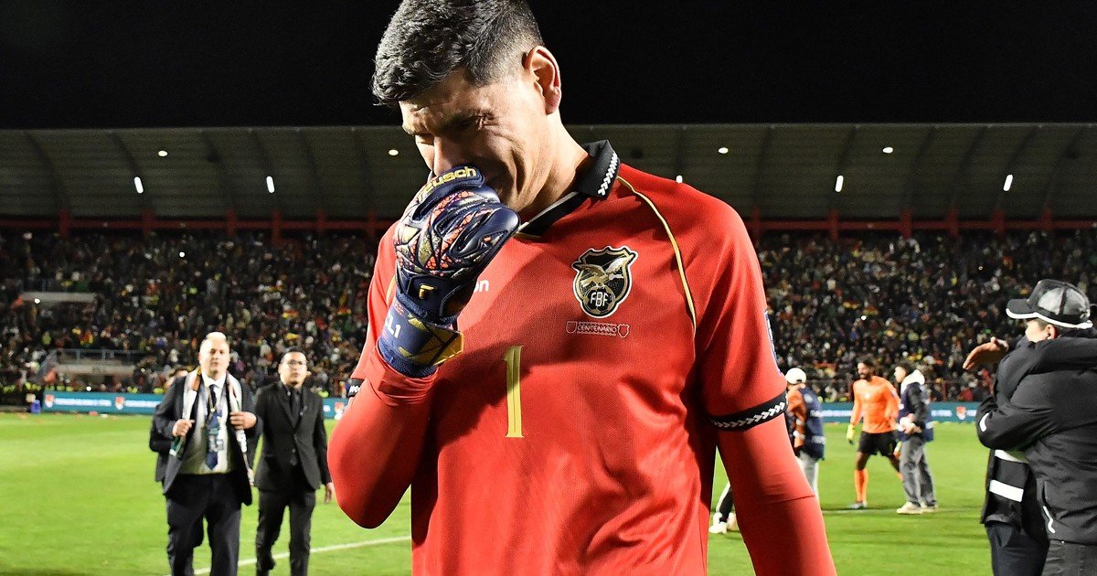 Bolivia, clasificado al repechaje: el llanto de Lampe, el exarquero de Boca fanático de Messi que sueña jugar el Mundial 2026